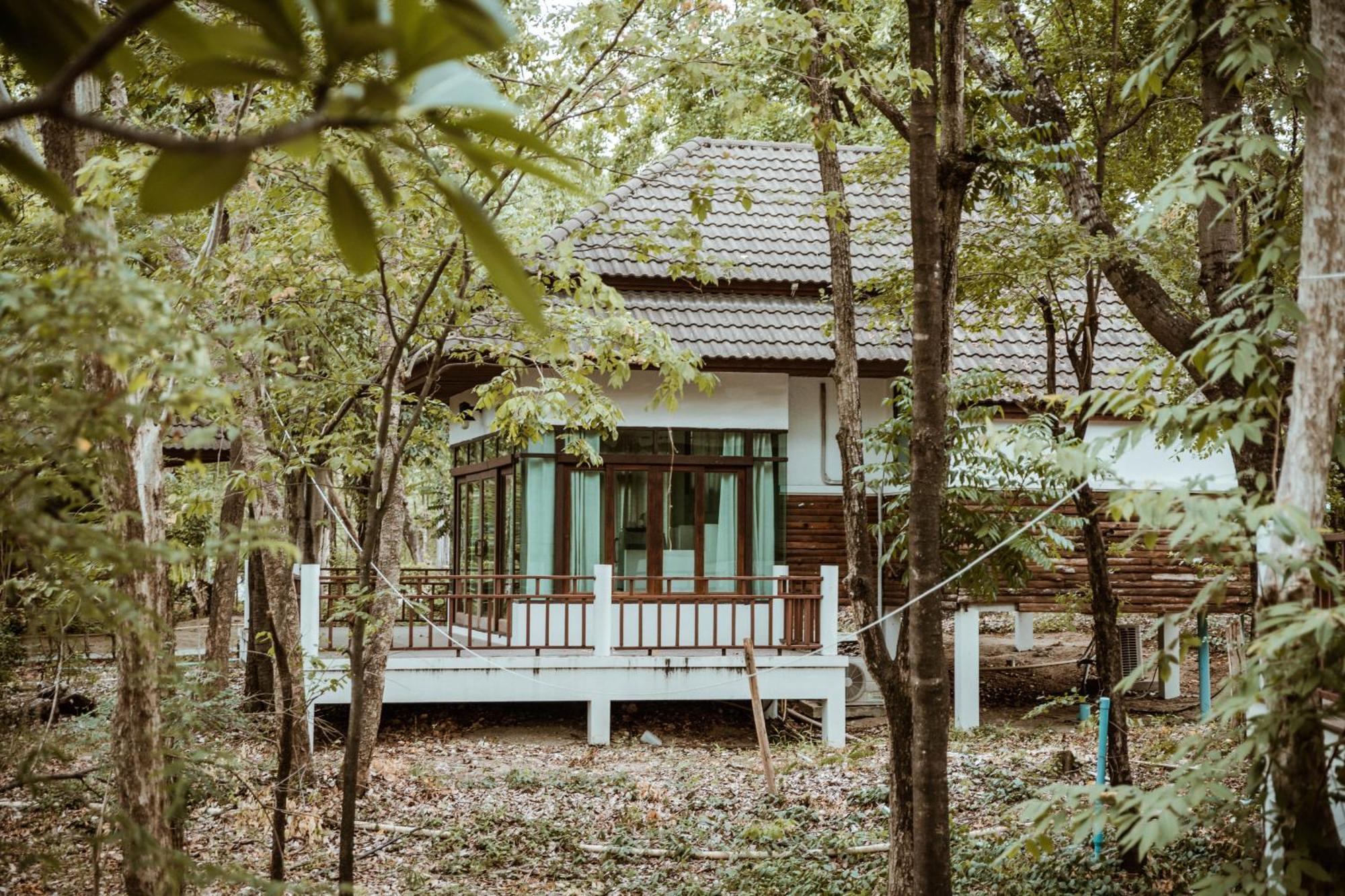 Tak Andaman Resort & Hotel Exterior foto